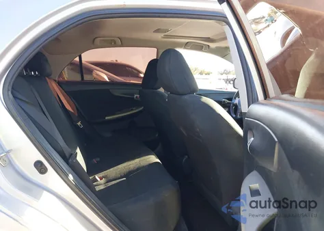 2010 Toyota Corolla S z USA, uszkodzony, nr VIN 1NXBU4EE5AZ229451